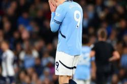 开云体育平台APP-富勒姆主场惨遭曼城绝杀，遭遇四连败的简单介绍