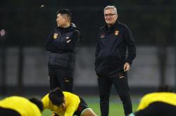 开云体育app-国足备战全面展开，备战阵容逐渐明晰