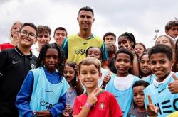 开云体育平台APP-葡萄牙篮球比赛热度持续升温，球迷狂热