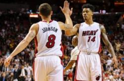 开云APP-冷门频现，弱队诠释惊喜反攻的简单介绍