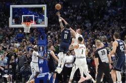 开云体育-鹈鹕强势爵士，欧文关键制胜的简单介绍