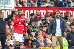 开云体育平台APP-曼联横扫巴西，阿尔瓦雷斯统治全场的简单介绍