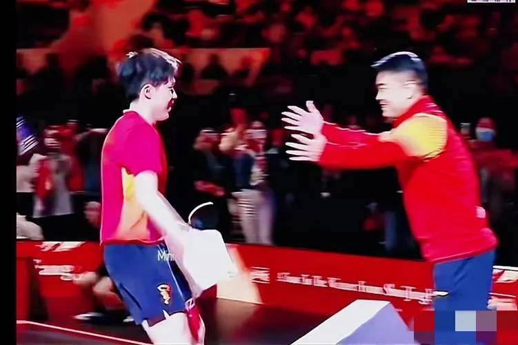 JDG鏖战马来西亚羽毛球队，王皓团战一打五激烈交锋小组赛，强势挺进下一轮的简单介绍