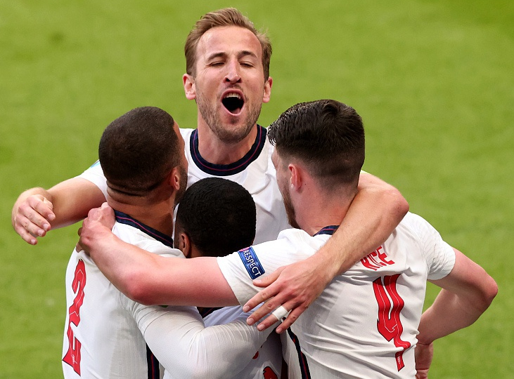 捷克击败保加利亚，小组头名前景一片大好