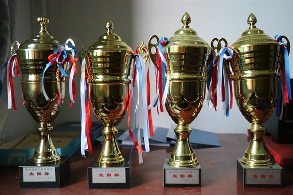 澳洲选手逆风破浪,斩获金牌 澳洲选手逆风破浪,斩获金牌