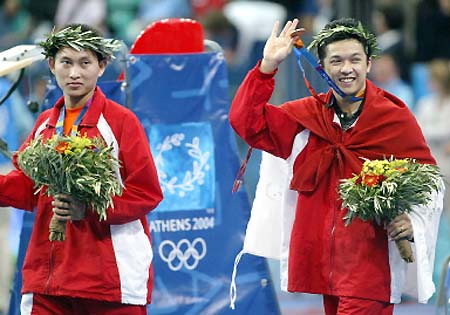 关于中国羽毛球队轻取韩国羽毛球队,陶菲克打破历史纪录的信息 关于中国羽毛球队轻取韩国羽毛球队,陶菲克打破历史纪录的信息