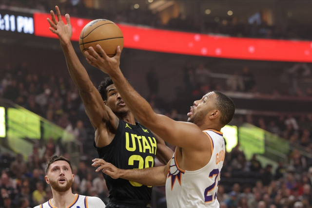 上海队鏖战快船，詹姆斯关键制胜